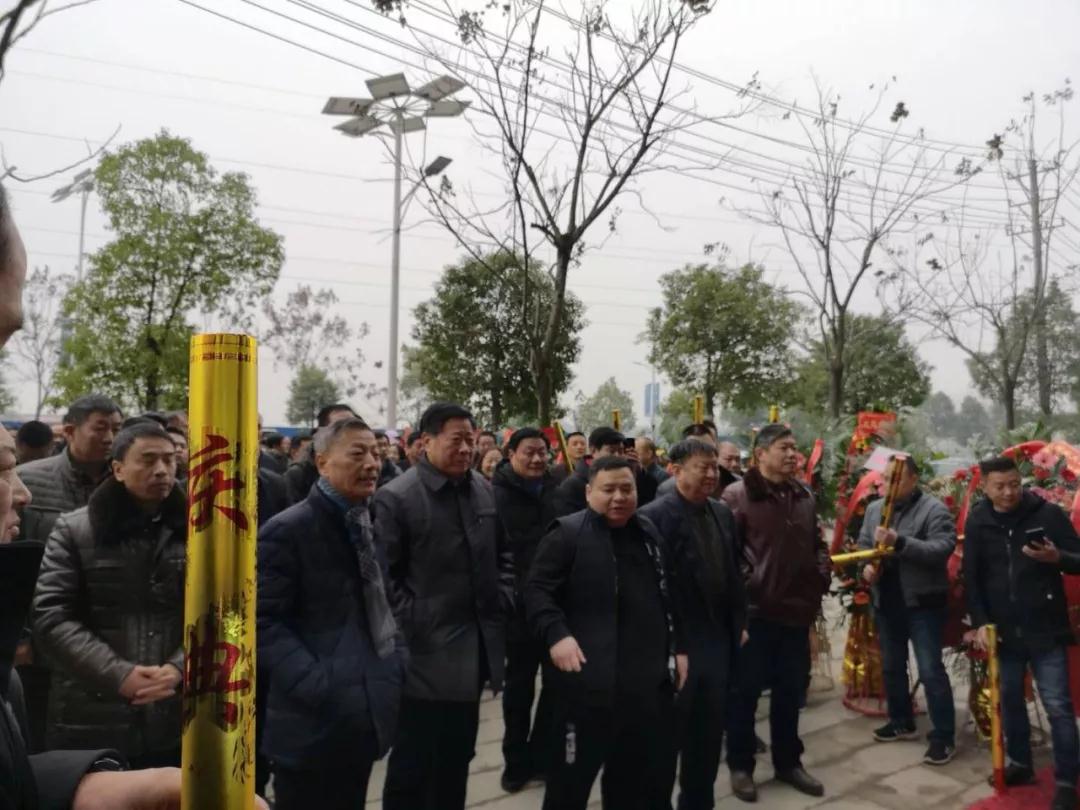 程力茶樓程力匯隆重開業(yè)，打造商業(yè)會(huì)談茶樓
